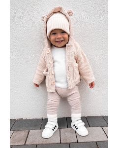 Outfit Sam
