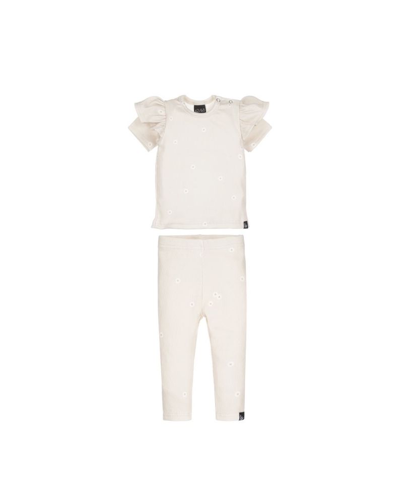 Outfit daisy stem light beige