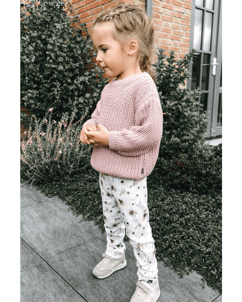 Outfit Mia